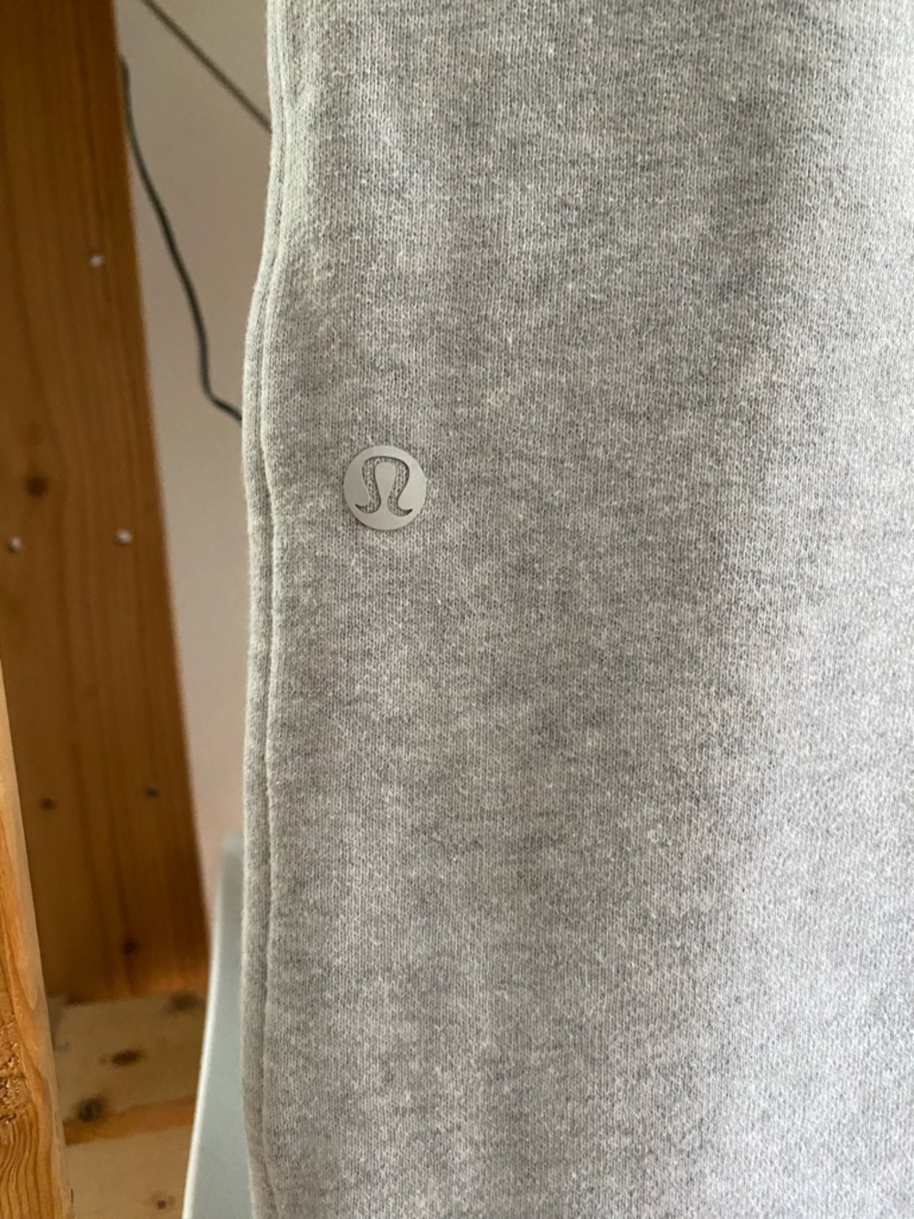 Lululemon Scuba Mid Rise Wide Leg Pant Gray Small - Picture 12 of 16